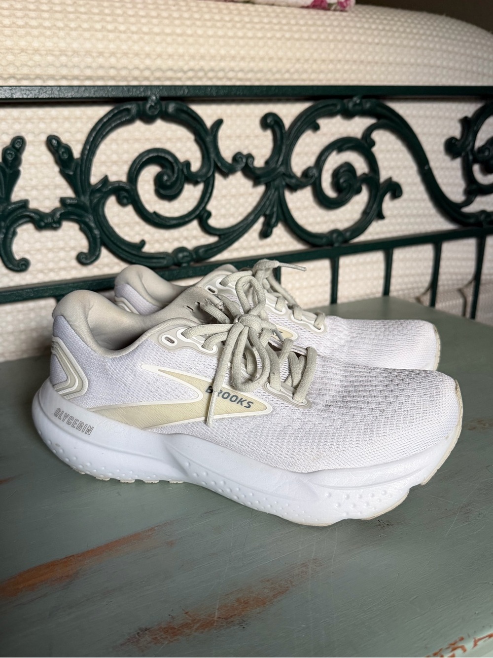 Brooks Women’s Glycerin 21 Running Shoes